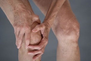 tanda sareng gejala arthrosis tuur